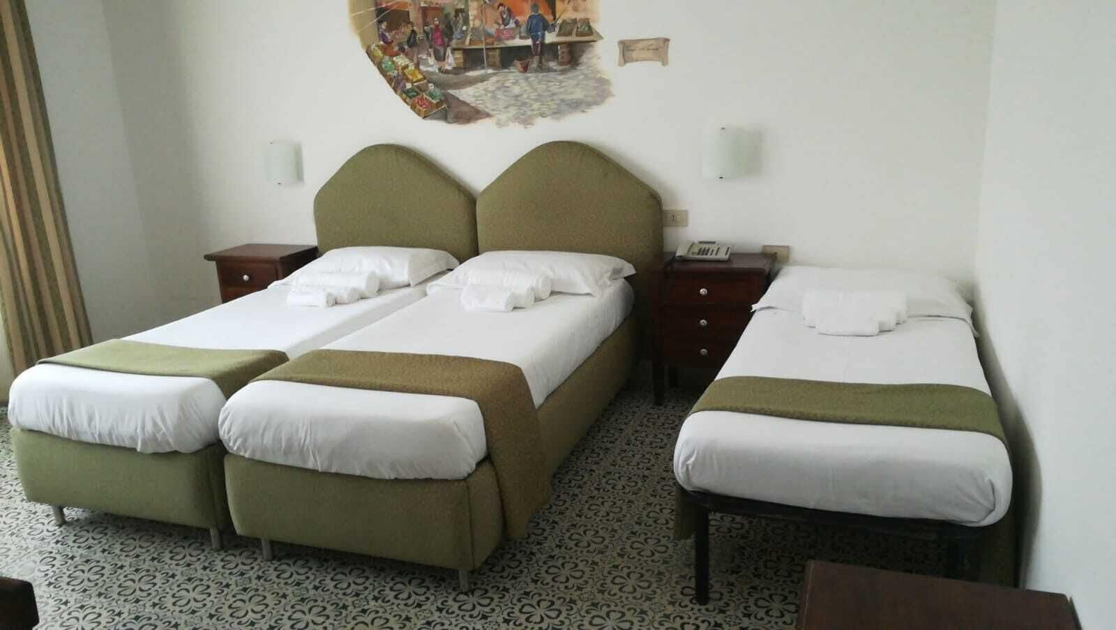 Hotel Elite Palermo Centro Екстериор снимка