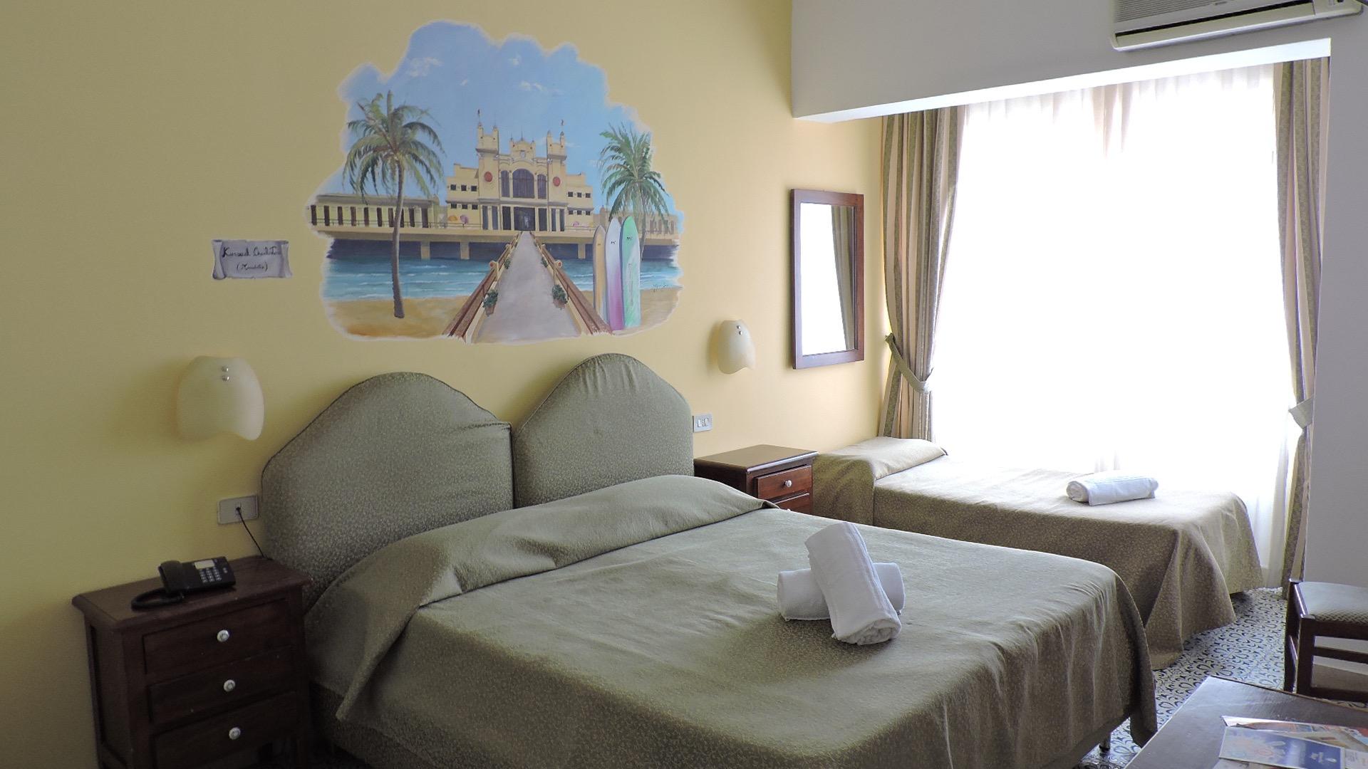 Hotel Elite Palermo Centro Екстериор снимка