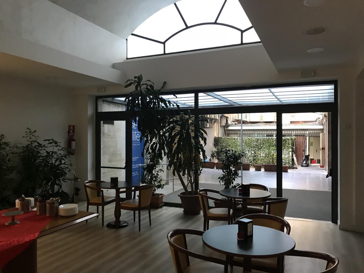 Hotel Elite Palermo Centro Екстериор снимка